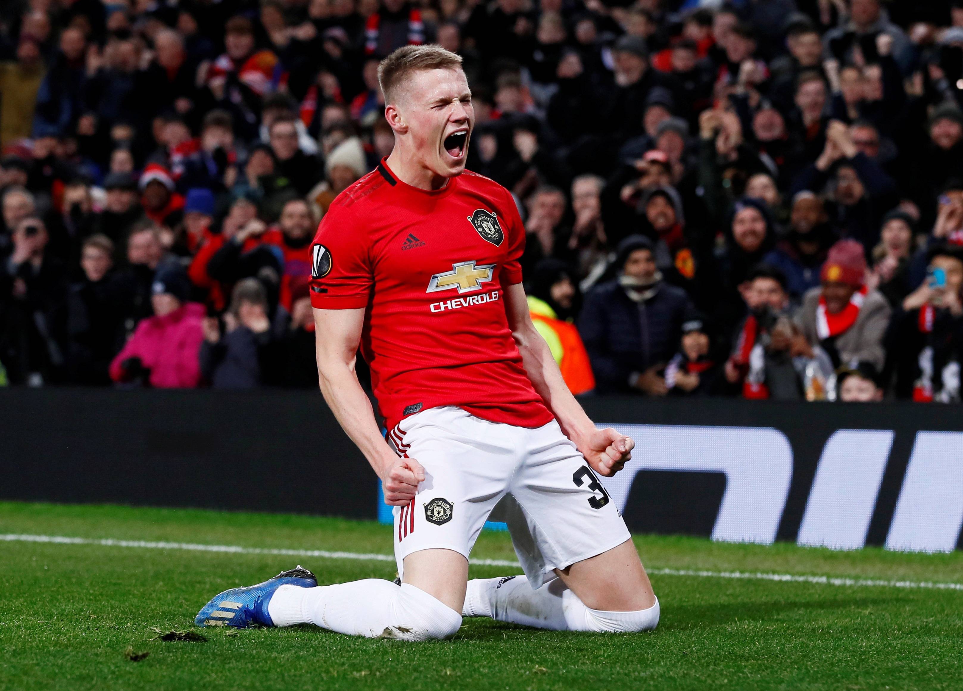 英超利物浦主场大胜曼联陷入四连败危机 英超利物浦主场大胜曼联陷入四连败危机