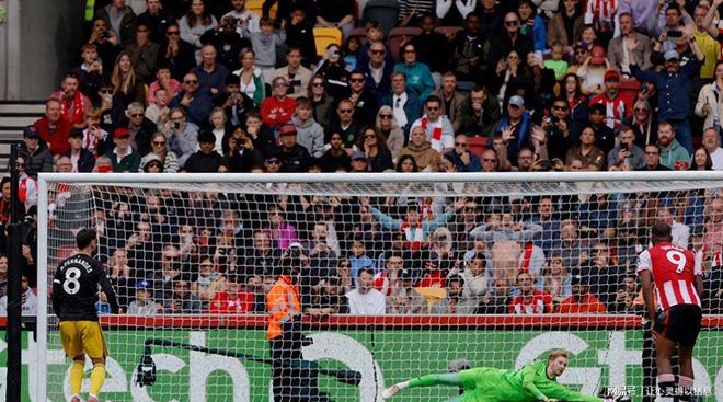 莱比锡红牛力克曼城，布鲁诺·费尔南德斯完成帽子戏法的简单介绍