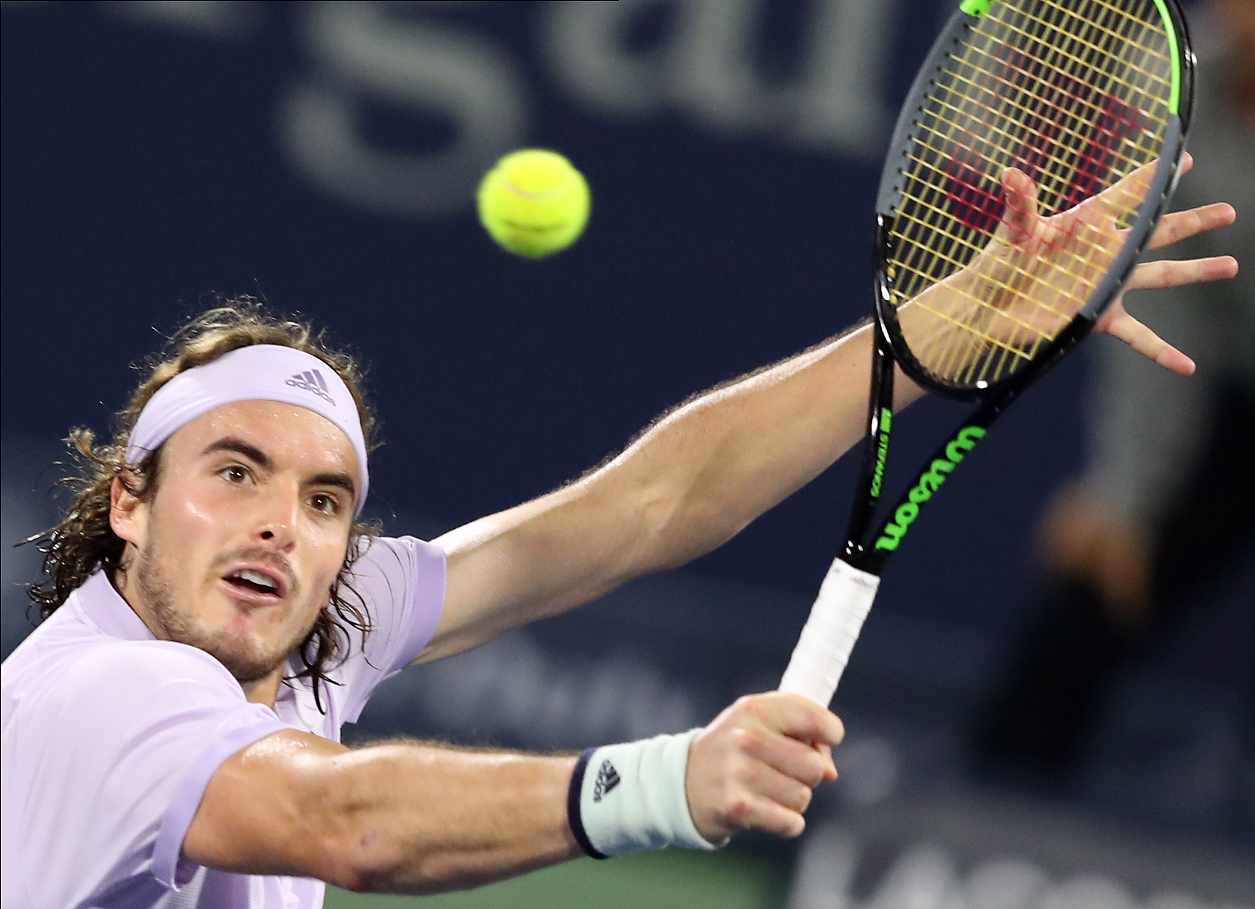 开云平台-包含意大利网球队轻取日本网球队，西西帕斯高光表现的词条