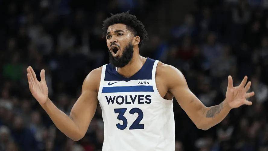 包含独行侠胜掘金，唐斯开启个人表演模式的词条