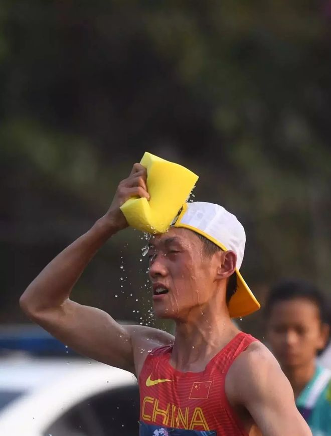 关于匈牙利击剑新星勇夺金牌，锐不可挡乘风破浪的信息