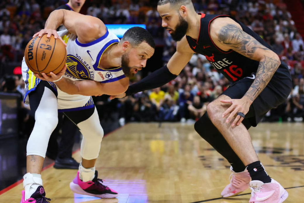 亚眠在客场击败开罗,取得三分胜利 亚眠在客场击败开罗,取得三分胜利