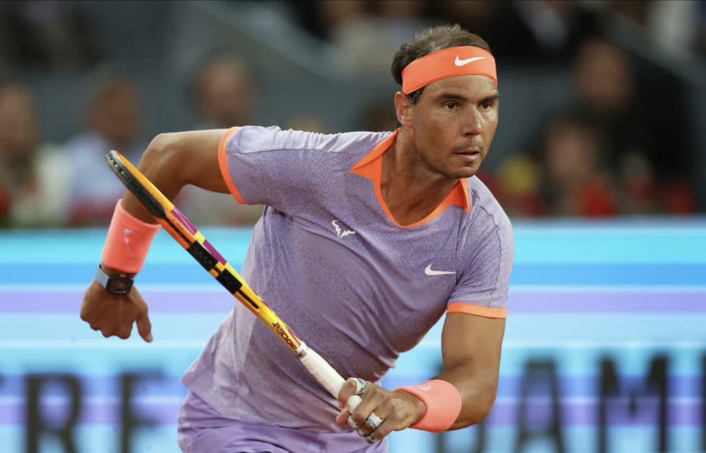 年终总决赛鏖战戴维斯杯，纳达尔惊艳四座的简单介绍