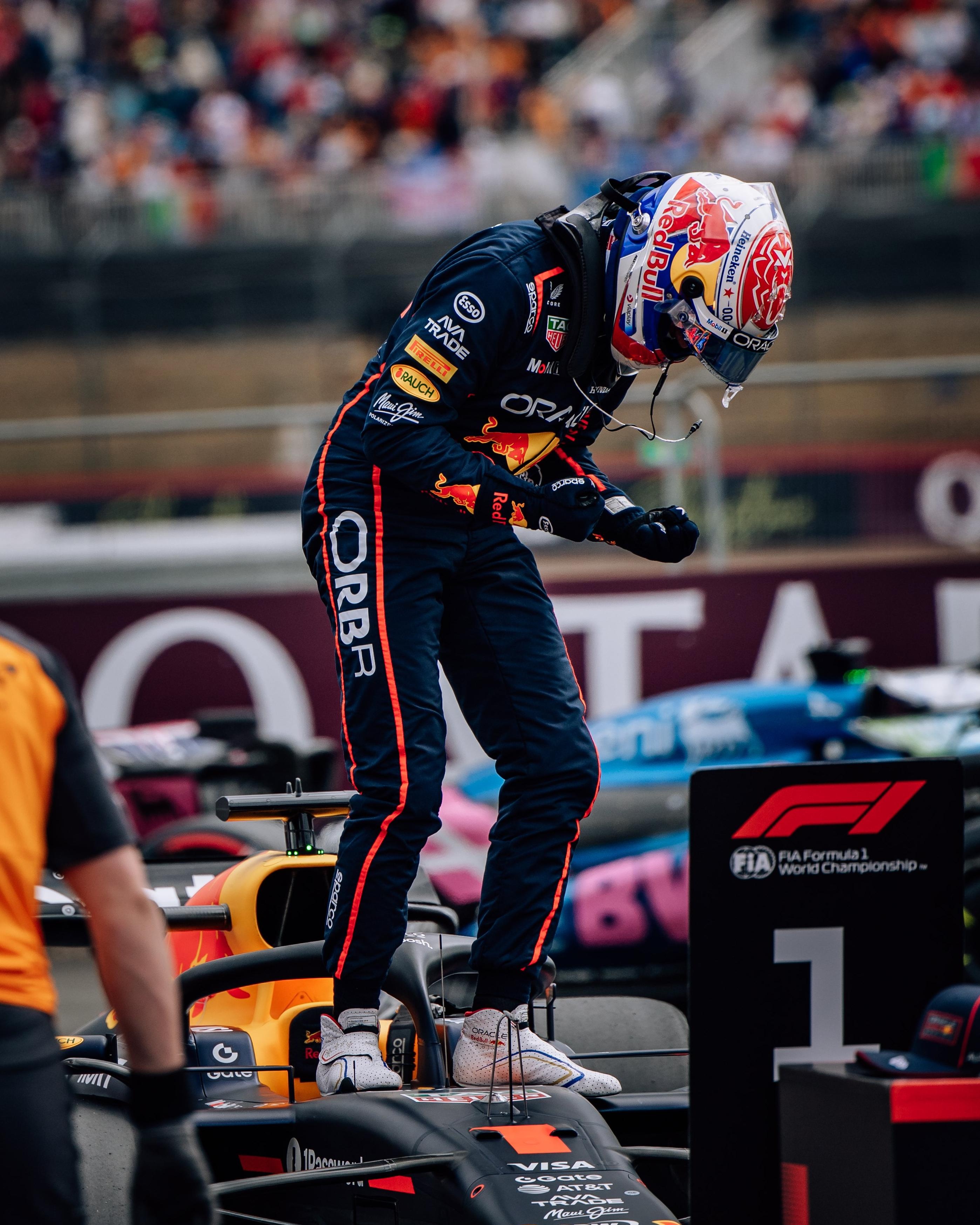 开云体育官网-红牛二队绝杀索伯车队，维斯塔潘带队取胜