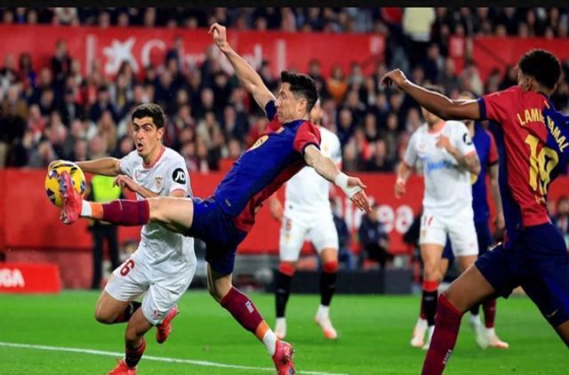 开云体育-西甲篮球联赛决赛第一场：实力相当双方战至加时赛的简单介绍