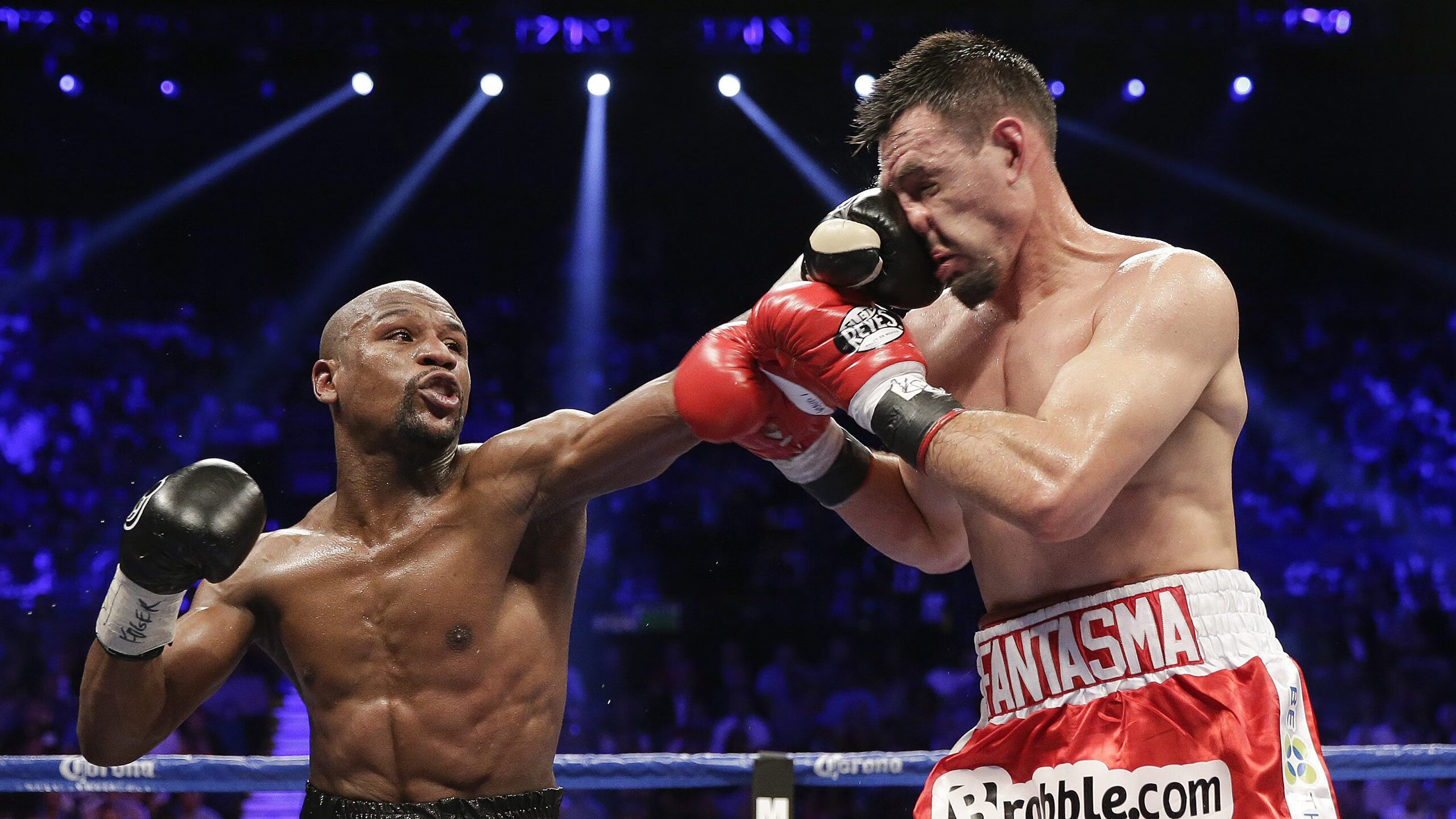 绝境逆转！阿隆索神级发挥助迈凯伦逆袭索伯，诠释赛道不朽传奇